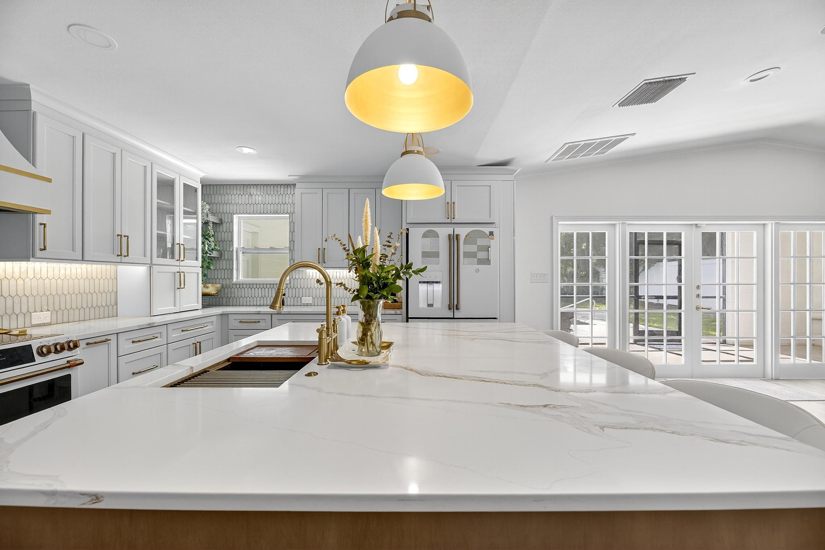 5014 W Longfellow Ave, South Tampa